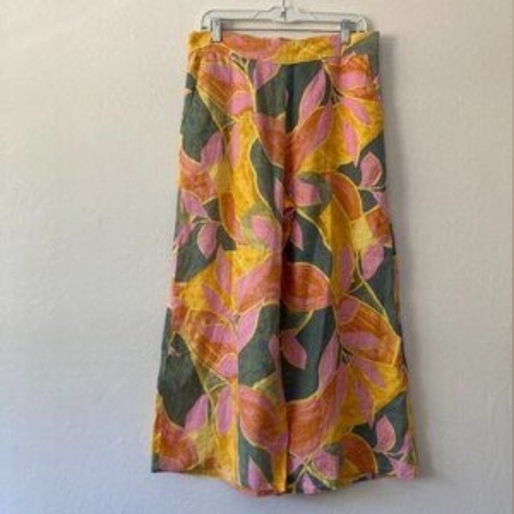 Tahari Luxe Linen Wide-Leg Cropped Floral Leaf Pants | Size Small (NWT) - Picture 2 of 10